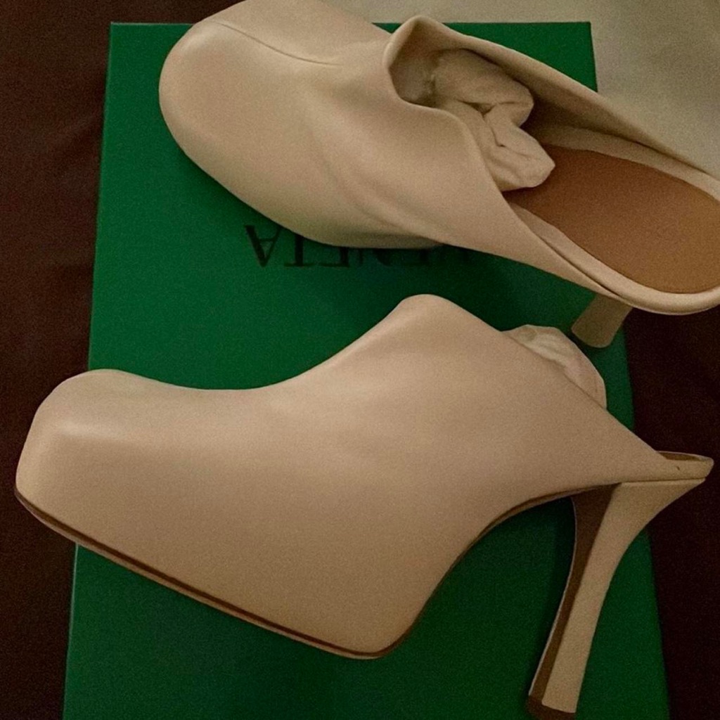Bottega Mules